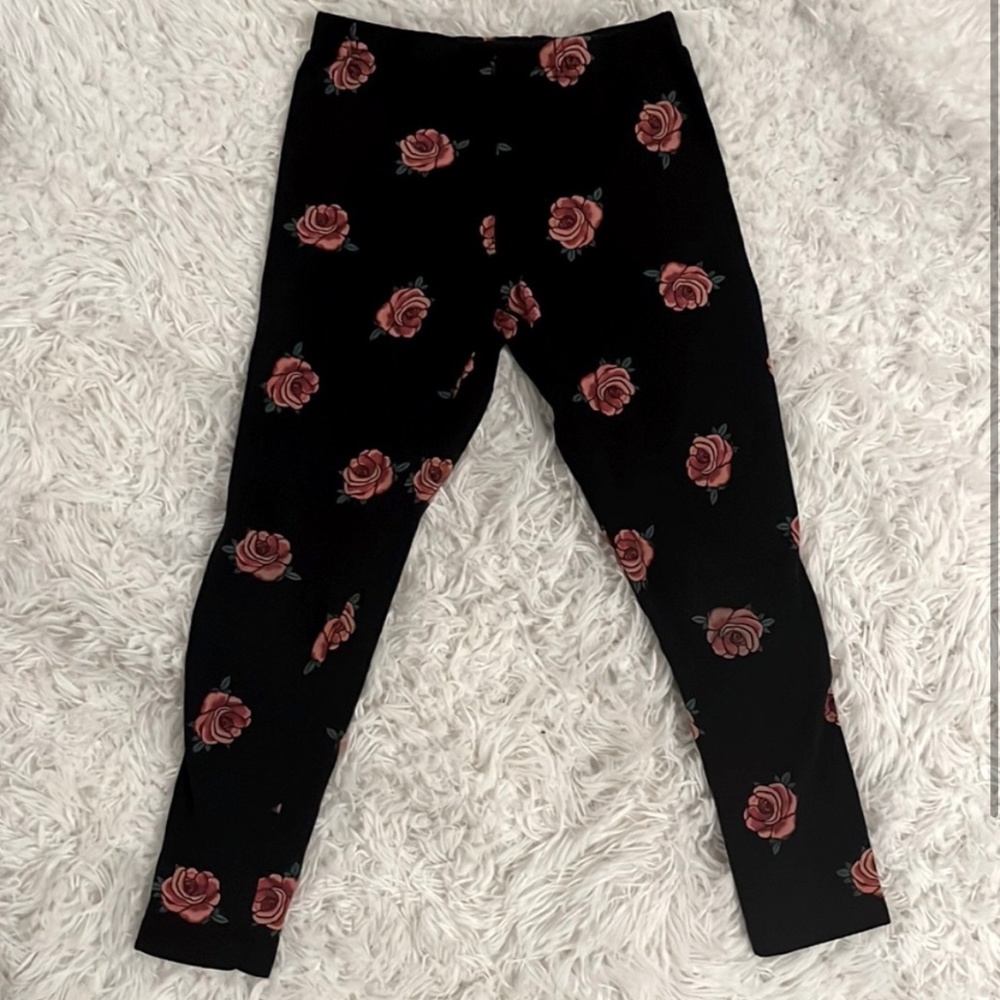365 Kids Girls Boho Leggings Size 7 Black with Roses Cotton Spandex Cozy Fashion